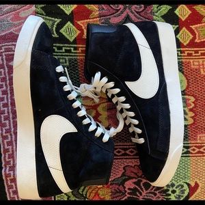 W Blazer Mid Vintage Suede